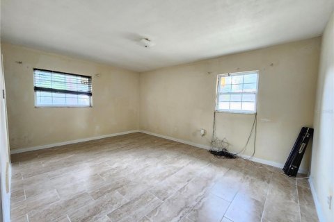 House in Tampa, Florida 3 bedrooms, 148.55 sq.m. № 1388695 - photo 6