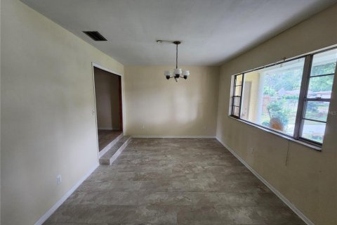 House in Tampa, Florida 3 bedrooms, 148.55 sq.m. № 1388695 - photo 5