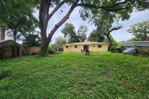 House in Tampa, Florida 3 bedrooms, 148.55 sq.m. № 1388695 - photo 25