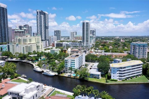 Copropriété à vendre à Fort Lauderdale, Floride: 2 chambres, 102.19 m2 № 1160362 - photo 4