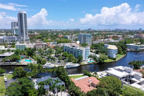 Copropriété à vendre à Fort Lauderdale, Floride: 2 chambres, 102.19 m2 № 1160362 - photo 3