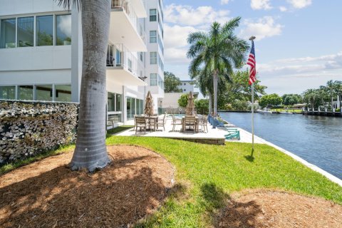 Copropriété à vendre à Fort Lauderdale, Floride: 2 chambres, 102.19 m2 № 1160362 - photo 6