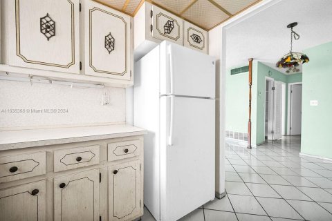 Copropriété à vendre à Hollywood, Floride: 1 chambre, 74.04 m2 № 1320632 - photo 24