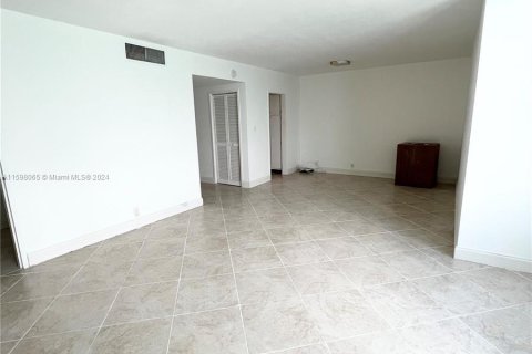 Copropriété à vendre à Miami Beach, Floride: 69.31 m2 № 1206582 - photo 3