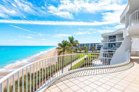 Condominio en venta en Stuart, Florida, 3 dormitorios, 255.85 m2 № 983936 - foto 14