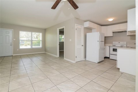 Casa en alquiler en Sarasota, Florida, 4 dormitorios, 127.74 m2 № 1351263 - foto 4