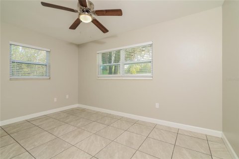 House in Sarasota, Florida 4 bedrooms, 127.74 sq.m. № 1351263 - photo 12