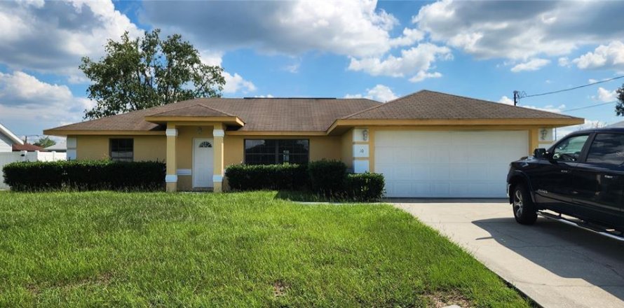 House in Ocala, Florida 3 bedrooms, 155.7 sq.m. № 1351300