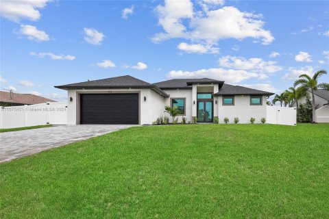 Casa en venta en Cape Coral, Florida, 3 dormitorios, 173.63 m2 № 1399999 - foto 27