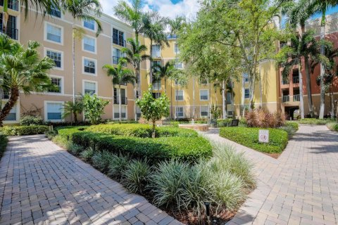 Condo in West Palm Beach, Florida, 2 bedrooms  № 1127619 - photo 10