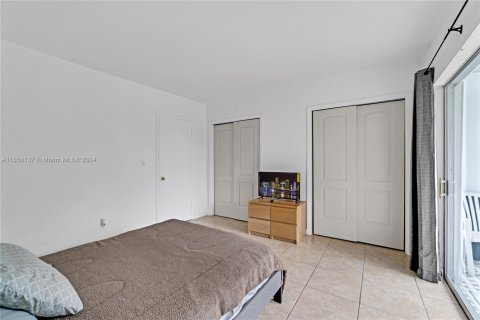 Condominio en venta en Miami Gardens, Florida, 1 dormitorio, 53.51 m2 № 1355382 - foto 7