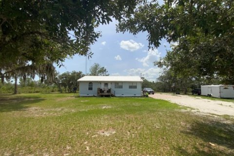 House in Lake Placid, Florida 2 bedrooms, 99.41 sq.m. № 1214705 - photo 1