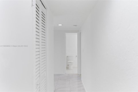 Copropriété à vendre à Aventura, Floride: 3 chambres, 128.21 m2 № 1377108 - photo 6