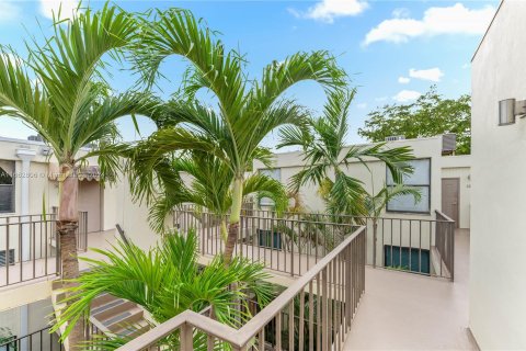 Copropriété à vendre à Aventura, Floride: 3 chambres, 128.21 m2 № 1377108 - photo 24