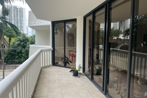 Copropriété à vendre à Aventura, Floride: 2 chambres, 162.58 m2 № 1271848 - photo 28