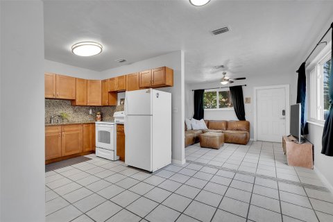 Villa ou maison à vendre à Fort Lauderdale, Floride: 2 chambres, 88.72 m2 № 1221365 - photo 25