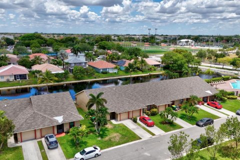 Villa ou maison à vendre à Tamarac, Floride: 2 chambres, 111.67 m2 № 1221406 - photo 18