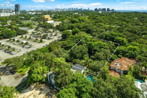 Terreno en venta en Miami, Florida № 1370377 - foto 5