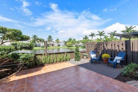 Villa ou maison à louer à Doral, Floride: 4 chambres, 249.16 m2 № 1370375 - photo 14