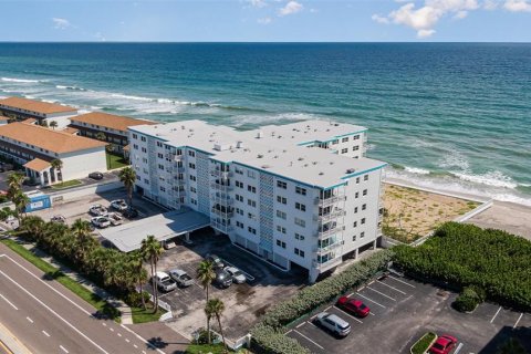 Condo in Satellite Beach, Florida, 2 bedrooms  № 1377782 - photo 1