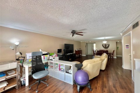 Condominio en venta en Weston, Florida, 2 dormitorios, 128.39 m2 № 975963 - foto 22