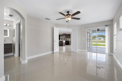 Casa en venta en Kissimmee, Florida, 4 dormitorios, 178.47 m2 № 1383315 - foto 10