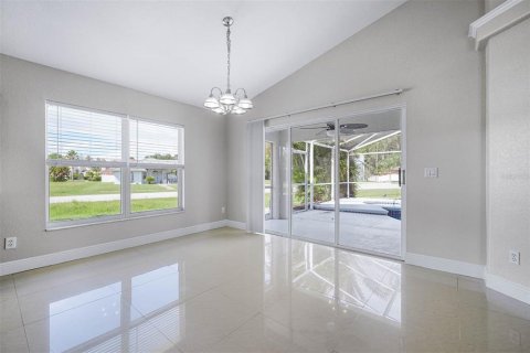 Casa en venta en Kissimmee, Florida, 4 dormitorios, 178.47 m2 № 1383315 - foto 8