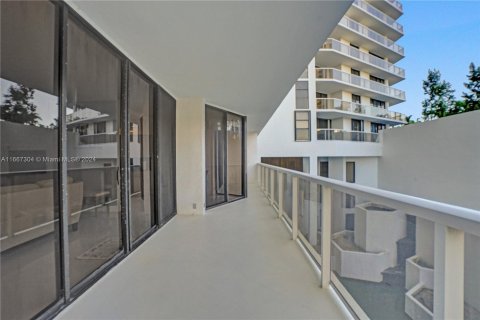 Copropriété à vendre à Aventura, Floride: 2 chambres, 136.57 m2 № 1383586 - photo 10