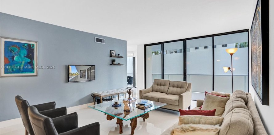 Condo in Aventura, Florida, 2 bedrooms  № 1383586