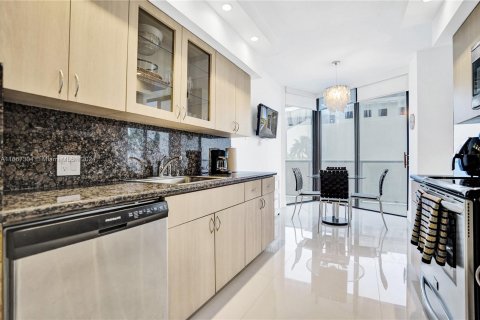 Copropriété à vendre à Aventura, Floride: 2 chambres, 136.57 m2 № 1383586 - photo 27