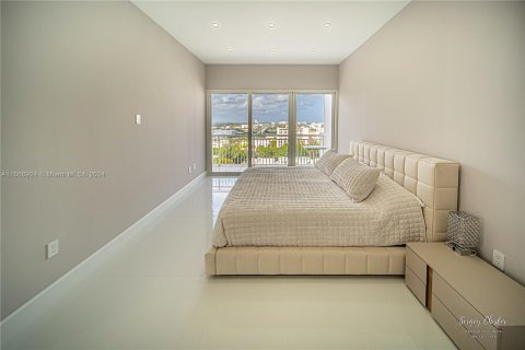 Condominio en venta en Aventura, Florida, 2 dormitorios, 149.11 m2 № 1380623 - foto 13