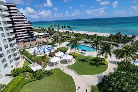 Condominio en alquiler en Miami Beach, Florida, 1 dormitorio, 98.48 m2 № 201768 - foto 2