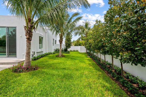 Villa ou maison à vendre à Delray Beach, Floride: 5 chambres, 422.52 m2 № 869335 - photo 2