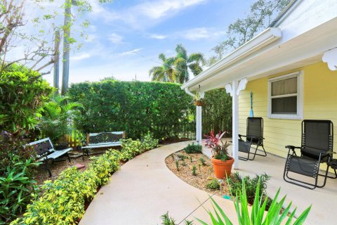Villa ou maison à vendre à Palm City, Floride: 3 chambres, 154.96 m2 № 869414 - photo 28
