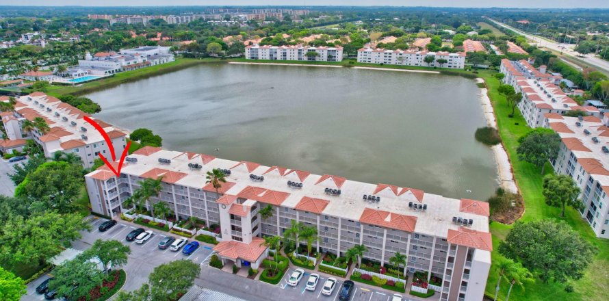 Condo in Delray Beach, Florida, 2 bedrooms  № 1178223