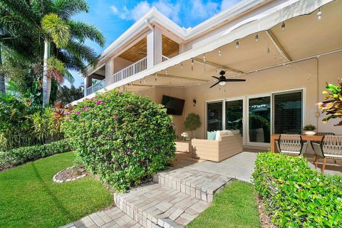 Adosado en venta en Palm Beach Gardens, Florida, 3 dormitorios, 236.34 m2 № 1178262 - foto 17