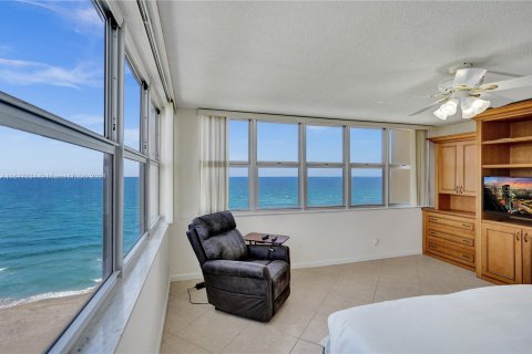 Condominio en venta en Boca Raton, Florida, 3 dormitorios, 178 m2 № 1331834 - foto 17