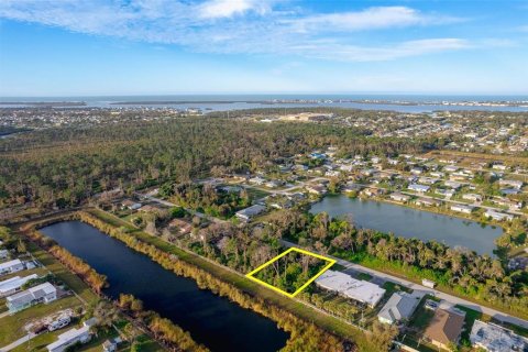 Terreno en venta en Englewood, Florida № 1217762 - foto 6