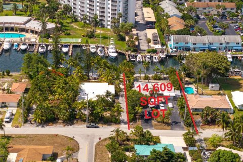 Villa ou maison à vendre à Pompano Beach, Floride: 2 chambres, 175.59 m2 № 1224471 - photo 3