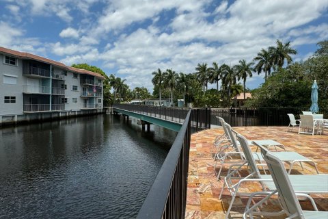 Купить кондоминиум в Форт-Лодердейл, Флорида 2 спальни, 90.58м2, № 1146072 - фото 12