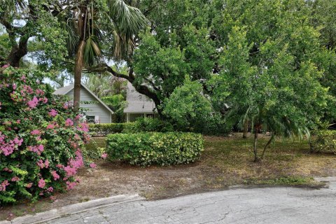 House in Vero Beach, Florida 3 bedrooms, 277.59 sq.m. № 1179641 - photo 4