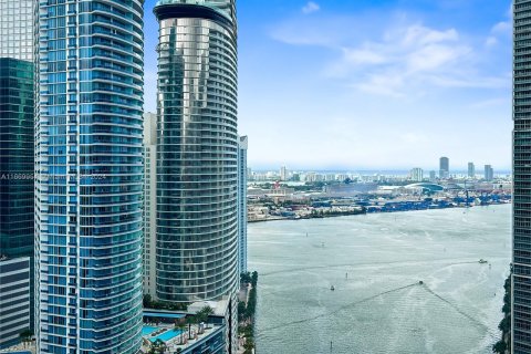 Condominio en venta en Miami, Florida, 2 dormitorios, 140.28 m2 № 1395137 - foto 12