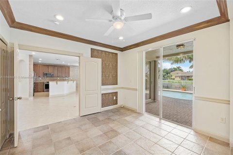 Villa ou maison à vendre à Miramar, Floride: 4 chambres, 269.6 m2 № 1333292 - photo 13