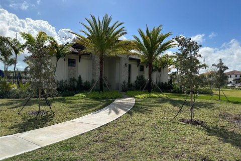 Villa ou maison à vendre à Miami, Floride: 5 chambres, 312.43 m2 № 1345323 - photo 17