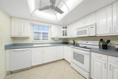 Copropriété à vendre à Atlantis, Floride: 2 chambres, 131.55 m2 № 1172189 - photo 22