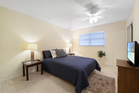 Condo in Atlantis, Florida, 2 bedrooms  № 1172189 - photo 13