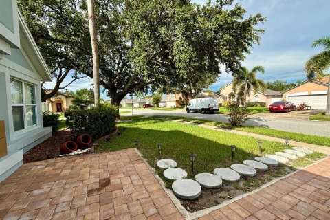 Casa en venta en Orlando, Florida, 3 dormitorios, 149.76 m2 № 1340676 - foto 3