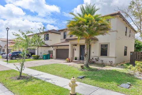 Villa ou maison à vendre à Homestead, Floride: 6 chambres, 276.85 m2 № 1141710 - photo 3