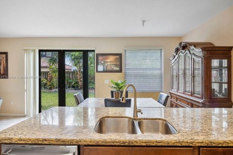 Villa ou maison à vendre à Homestead, Floride: 6 chambres, 276.85 m2 № 1141710 - photo 12