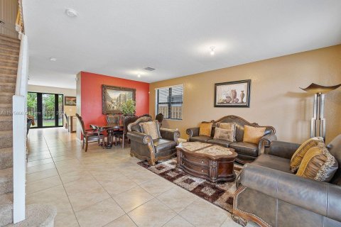 Villa ou maison à vendre à Homestead, Floride: 6 chambres, 276.85 m2 № 1141710 - photo 10